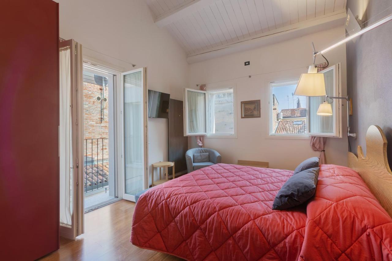Malagigi Guest House Ferrara Dış mekan fotoğraf